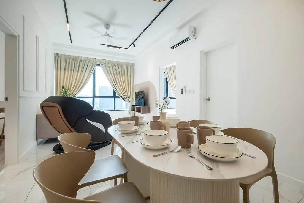 Cubic Botanical Massage Chair 3Br8Pax Midvalley Kuala Lumpur 0*,  Malajzia